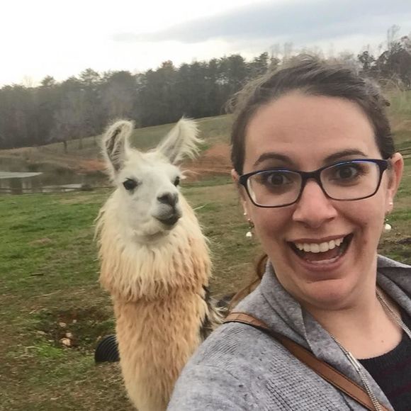 Samantha- Your fave part time Posher! - Picture 3 of 6